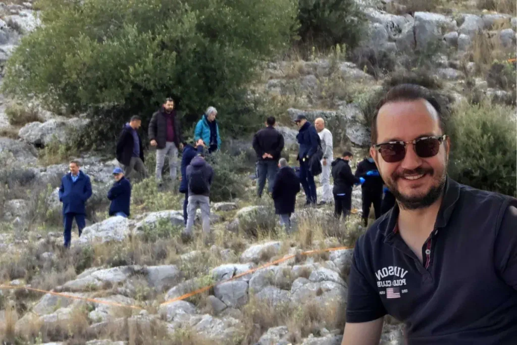 Βασίλης Καλογήρου